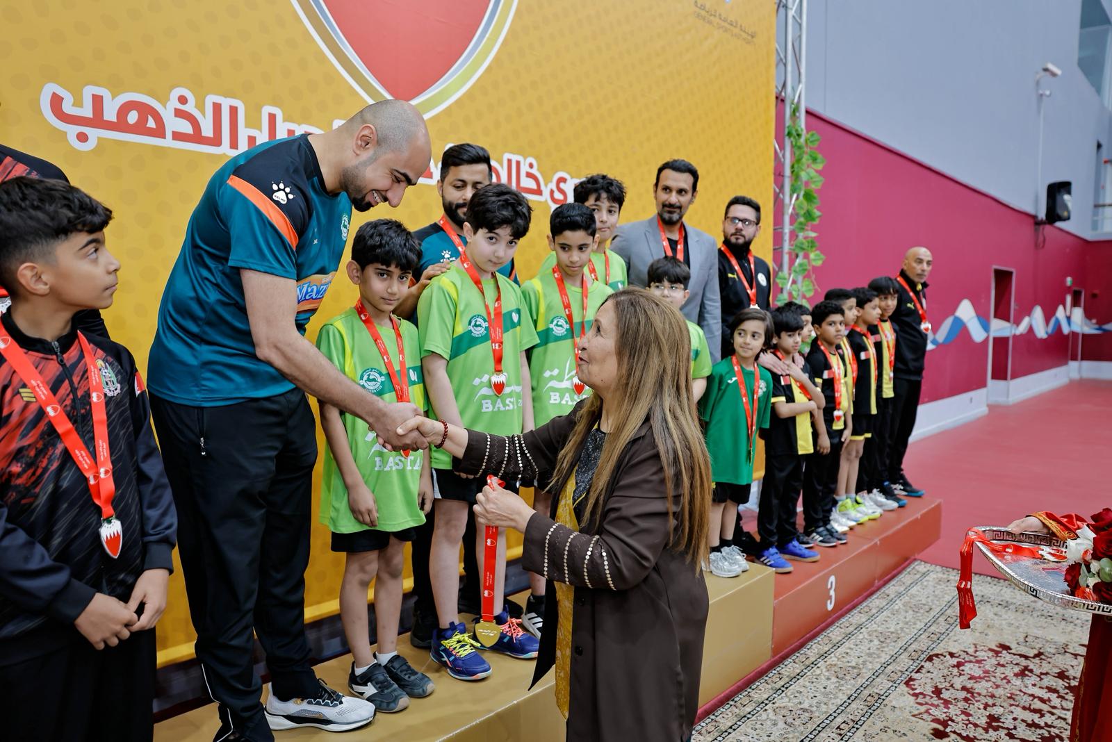 نادي سار بطلا لدوري خالد بن حمد لجيل الذهب لكرة الطاولة للأشبال